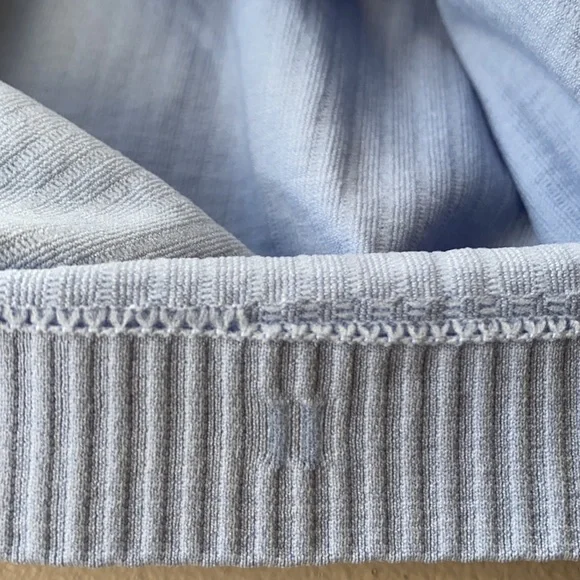 ❤️ Lululemon Ebb to Street Tank in Blue Linen Size 6 NWT - Picture 10 of 13